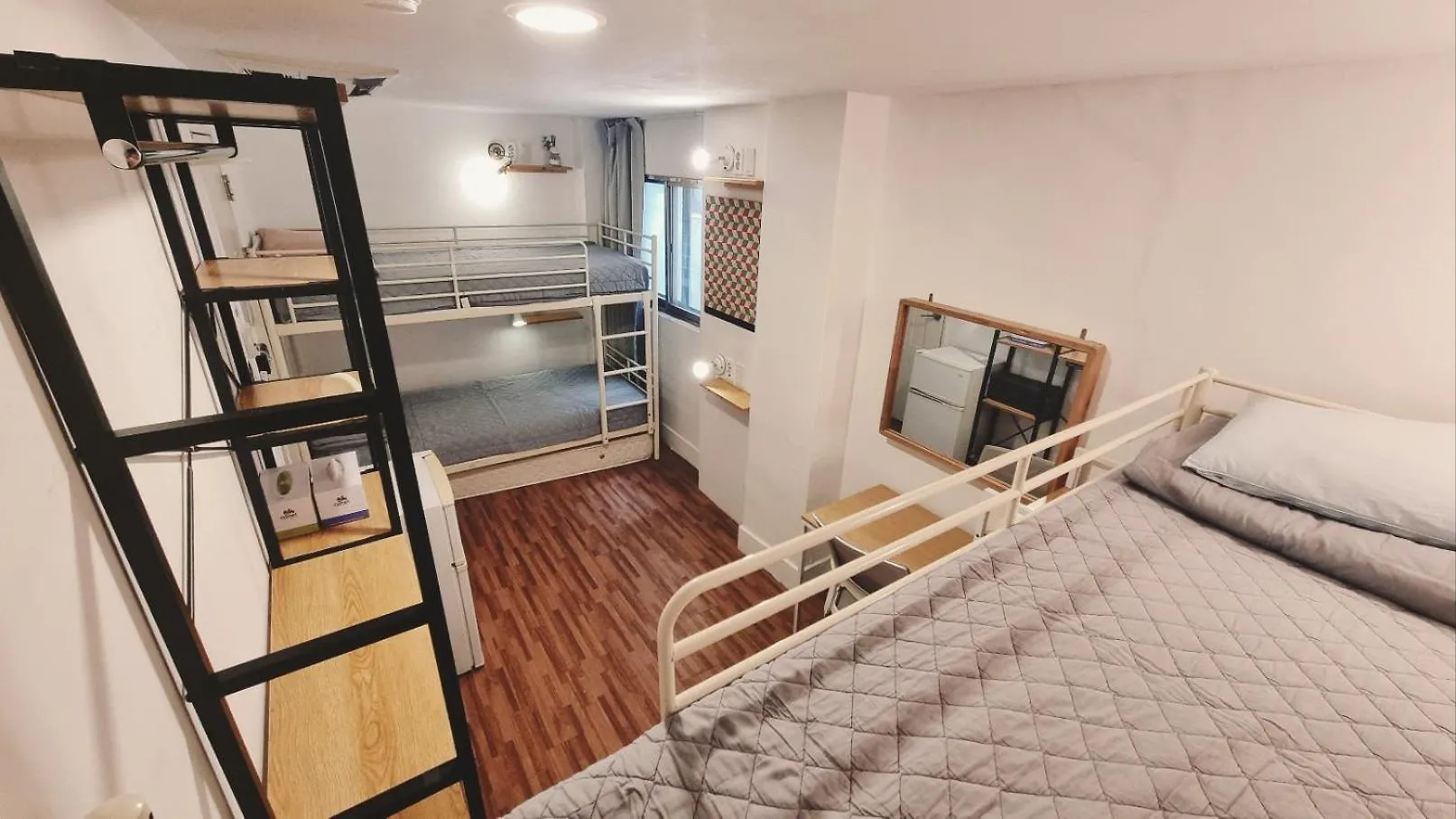 סיאול Blue Boat Hostel Myeongdong