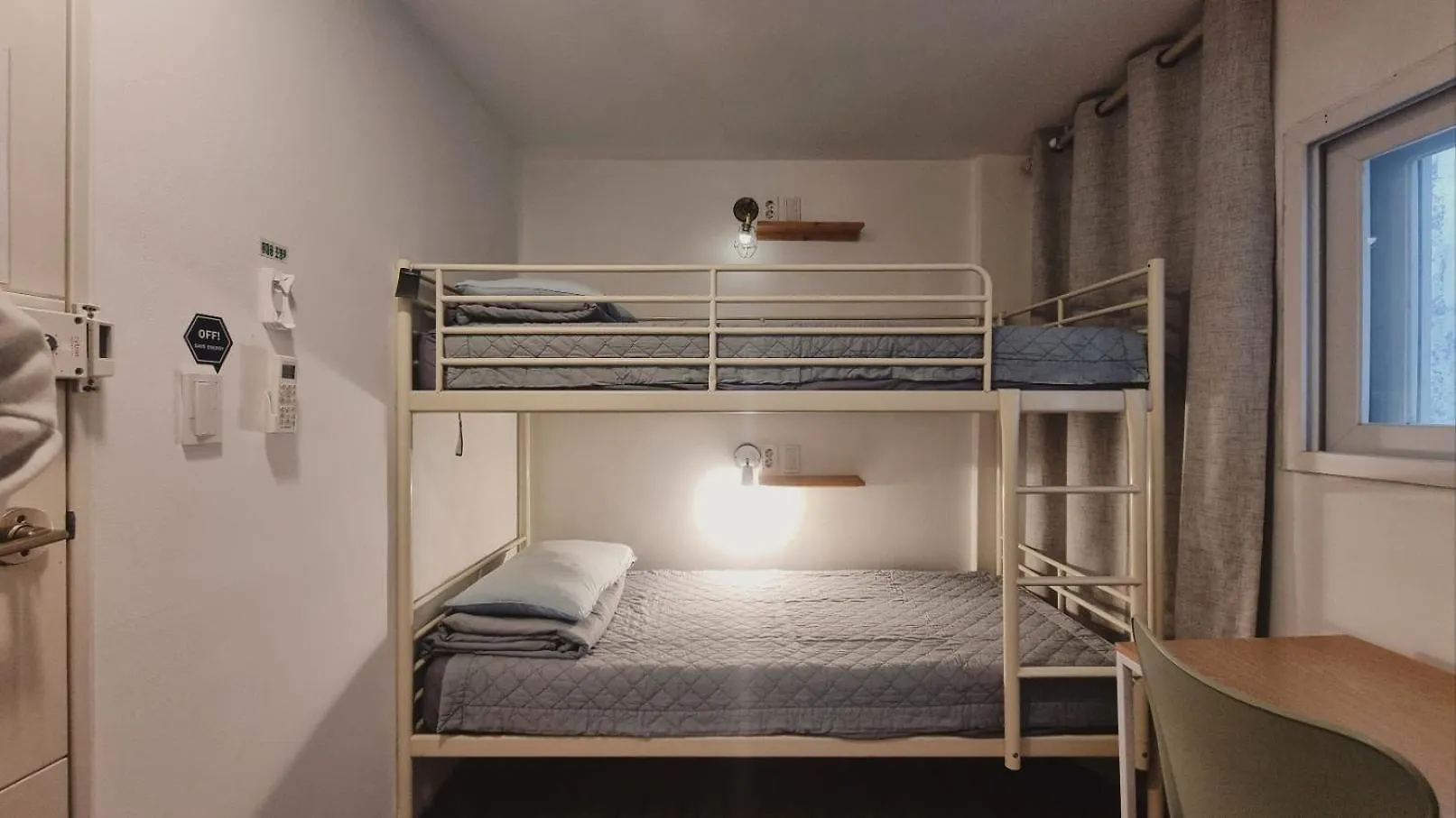 Blue Boat Hostel Myeongdong Seoul