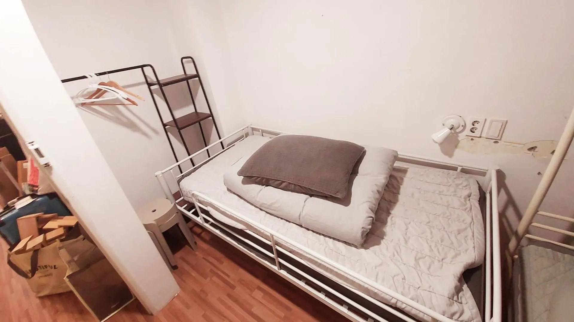 Blue Boat Hostel Myeongdong Seoul