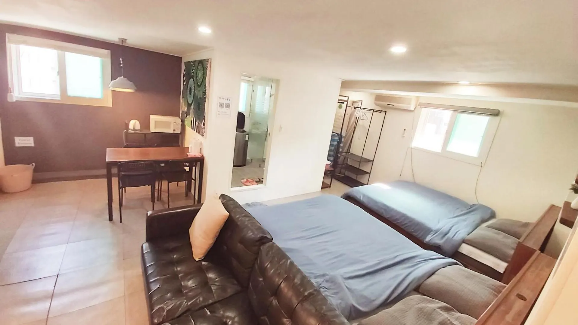 Blue Boat Hostel Myeongdong Seoul South Korea